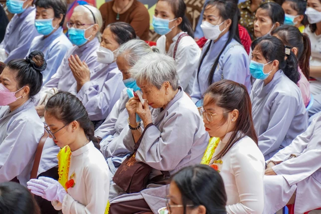 Lắng đọng giây phút nhớ tưởng đến ân đức sinh thành