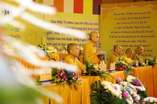 Hòa thượng Thích Hạnh Thể, Trưởng ban Trị sự GHPGVN tỉnh Ninh Thuận, Trưởng ban Kiến đàn phát biểu tại kỳ thi khảo hạch các giới tử Đại giới đàn Bảo Tạng Phật lịch 2566