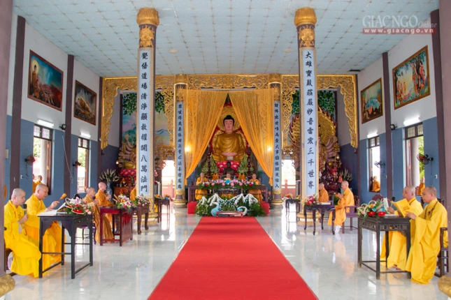 Chư Giới sư tác pháp yết-ma