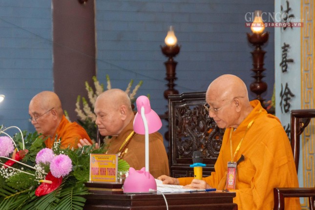 Tam sư truyền giới Tỳ-kheo