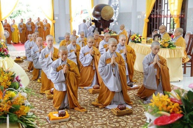 Giới tử Tỳ-kheo-ni