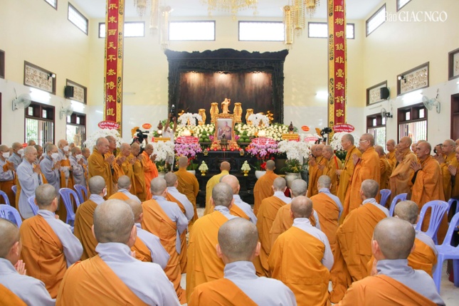 Quang cảnh buổi lễ Quang cảnh buổi lễ