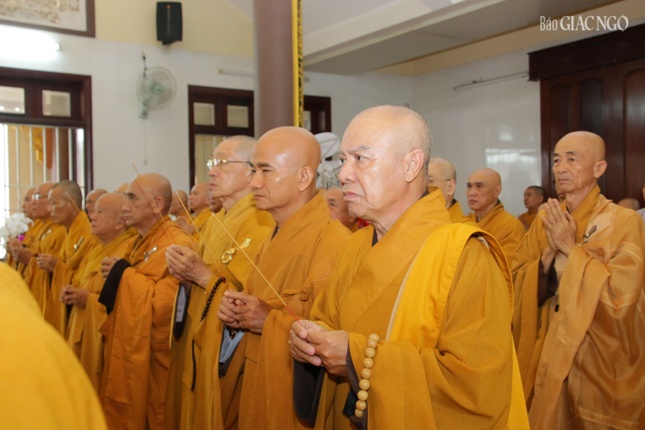 Một lòng tưởng niệm bậc tòng lâm thạc đức Một lòng tưởng niệm bậc tòng lâm thạc đức