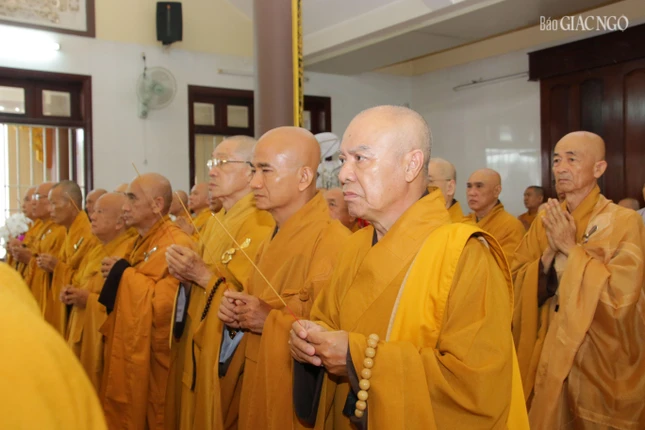 Một lòng tưởng niệm bậc tòng lâm thạc đức