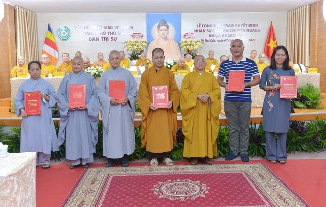 Ban Từ thiện - Xã hội