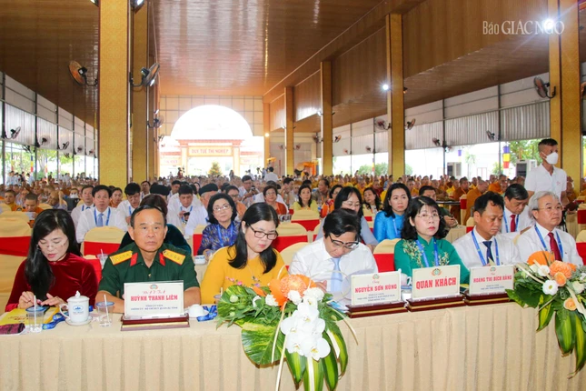 Đại biểu tham dự