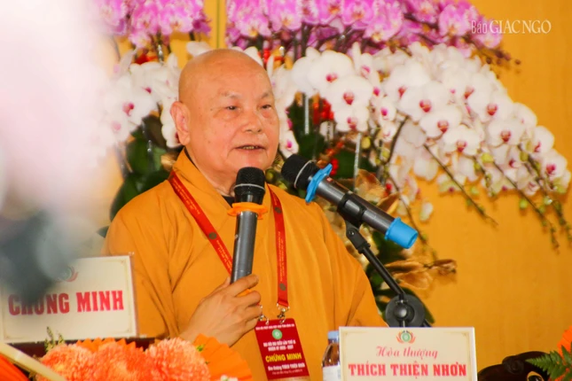 Hòa thượng Thích Thiện Nhơn ban đạo từ