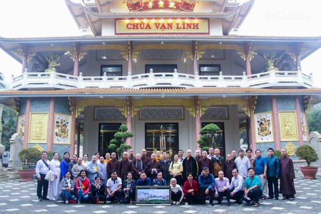 Tại chùa Vạn Linh (Núi Cấm), nơi cố Đại lão Hòa thượng Thích Trí Tịnh xuất gia tu học