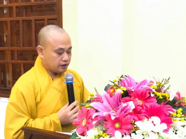 Đại đức Thích Bửu Ngọc báo cáo tổng kết Phật sự năm 2022 Đại đức Thích Bửu Ngọc báo cáo tổng kết Phật sự năm 2022