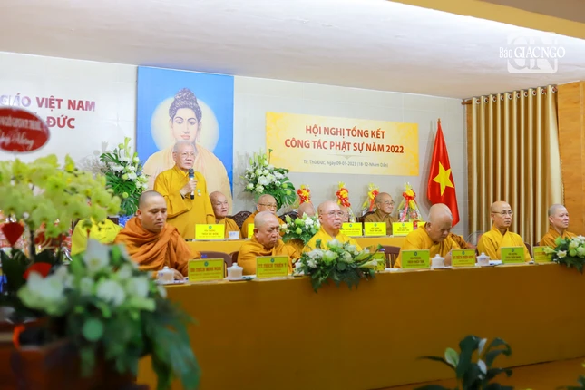 Hòa thượng Thích Đạt Niệm bày tỏ niềm hoan hỷ trước những thành tựu Phật sự của Ban Trị sự GHPGVN TP.Thủ Đức đã đạt được