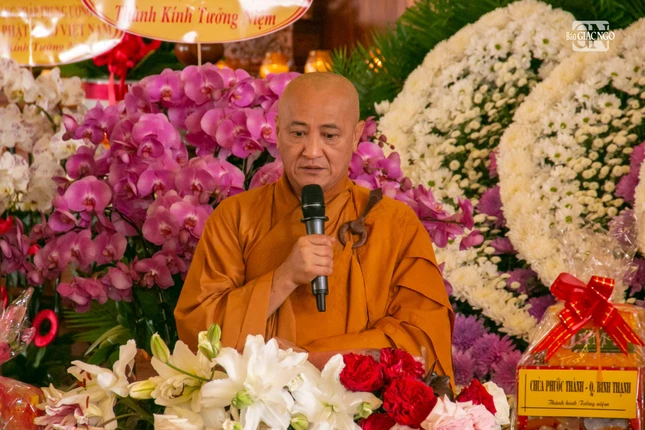 Hòa thượng Thích Huệ Thông cung tuyên tiểu sử