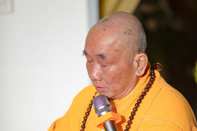 Hòa thượng Thích Thanh Tân dâng lời tưởng niệm