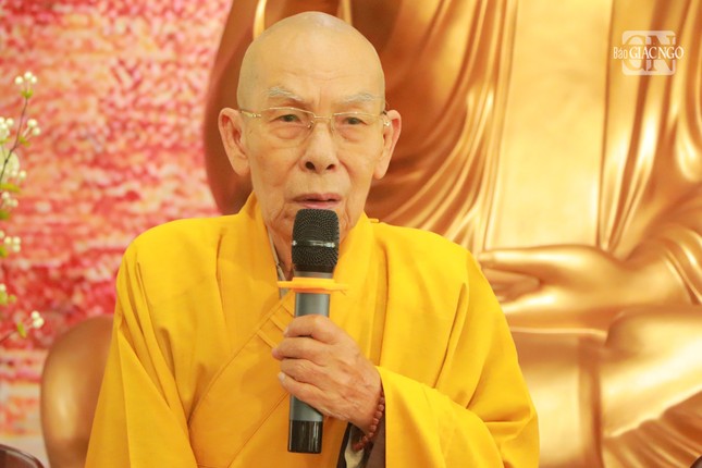 Hòa thượng Thích Thiện Đức sách tấn chư hành giả an cư Hòa thượng Thích Thiện Đức sách tấn chư hành giả an cư