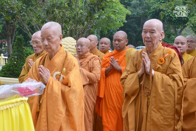 Thành kính đảnh lễ Giác linh cố Đại lão Hòa thượng