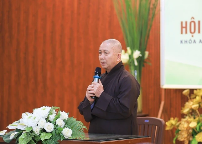 Hòa thượng Thích Hoằng Tri tham dự và chứng minh hội thi diễn giảng