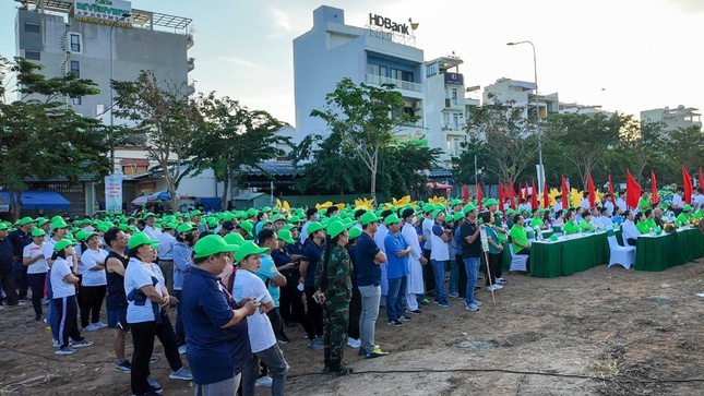 Hơn 6.000 người tham dự chương trình