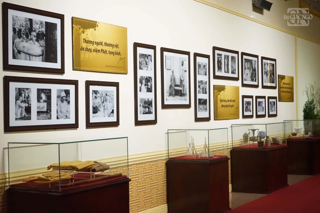 Không gian triển lãm tưởng niệm 10 năm ngày Đại lão Hòa thượng Thích Trí Tịnh viên tịch Không gian triển lãm tưởng niệm 10 năm ngày Đại lão Hòa thượng Thích Trí Tịnh viên tịch