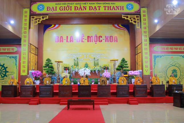 Hội đồng Thập sư đàn giới Tỳ-kheo