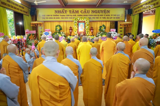 Quang cảnh buổi lễ tưởng niệm