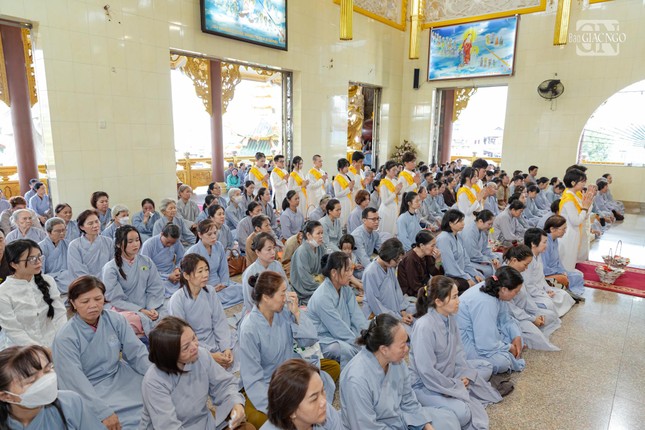 Bồi hồi tưởng nhớ ân đức sinh thành của cha và mẹ