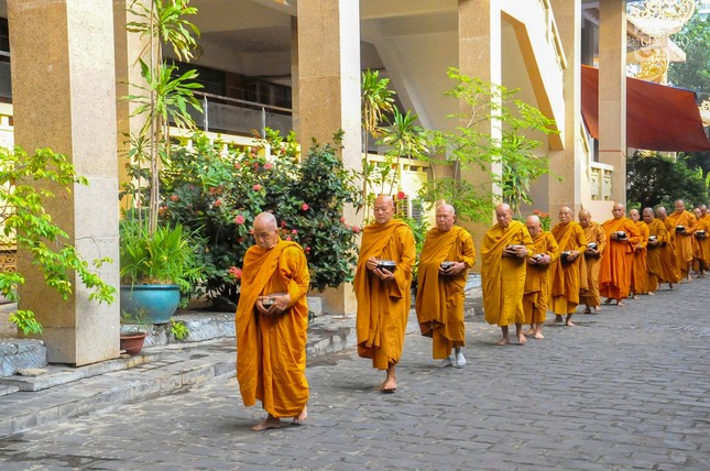 Từng bước chân an lạc