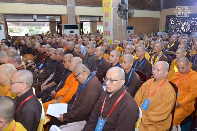 Chư Tăng, Tăng sinh các trường Phật học