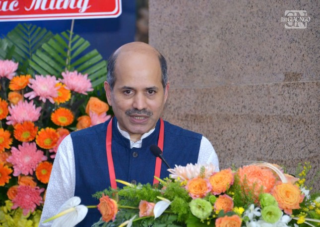 Đại sứ Ấn Độ tại Việt Nam Sandeep Ayra