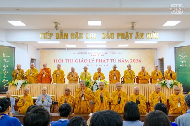 Nghi thức niệm Phật cầu gia hộ