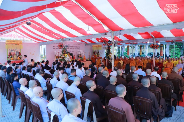 Quang cảnh buổi lễ