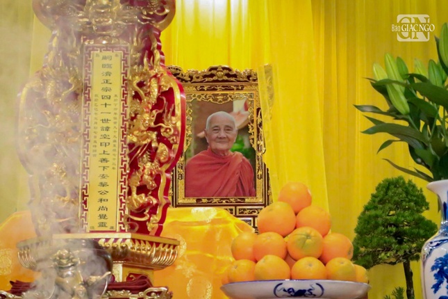 Trưởng lão Hòa thượng Thích Thiện An, Thành viên Hội đồng Chứng minh GHPGVN, Chứng minh Ban Trị sự GHPGVN tỉnh Đồng Tháp, nguyên Trưởng ban Trị sự GHPGVN tỉnh Đồng Tháp, nguyên Hiệu trưởng Trường Trung cấp Phật học tỉnh Đồng Tháp, viện chủ tổ đình Kim Huê (TP.Sa Đéc) tân viên tịch