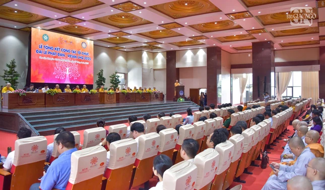 Quang cảnh buổi lễ