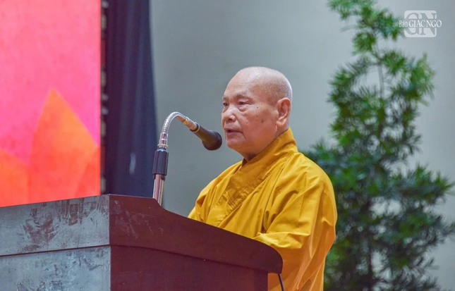 Trưởng lão Hòa thượng Thích Thiện Nhơn phát biểu khai mạc khẳng định ý nghĩa thiêng liêng và tầm vóc quốc tế của Đại lễ Vesak 2025