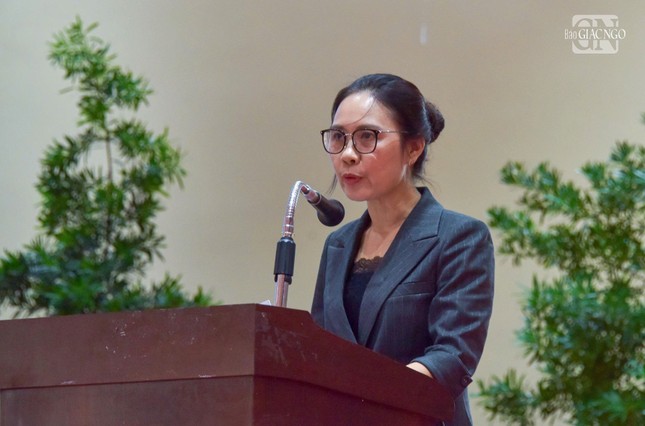 Bà Trần Thị Minh Nga, Phó Trưởng ban Ban Tôn giáo Chính phủ phát biểu ghi nhận nỗ lực của Giáo hội trong công tác tổ chức Vesak 2025