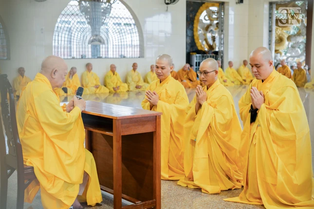 Trường hạ tập trung chùa Vạn Đức có 52 hành giả nội thiền, 59 hành giả ngoại thiền