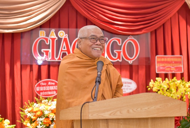 Hòa thượng Thích Giác Toàn chia sẻ nhắc lại quãng thời gian hơn ba thập niên gắn bó với Báo Giác Ngộ