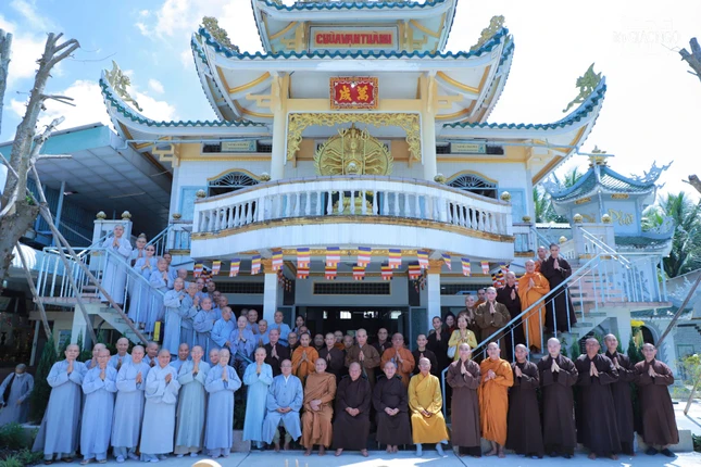 Lưu niệm tại chùa Vạn Thành (cũ)