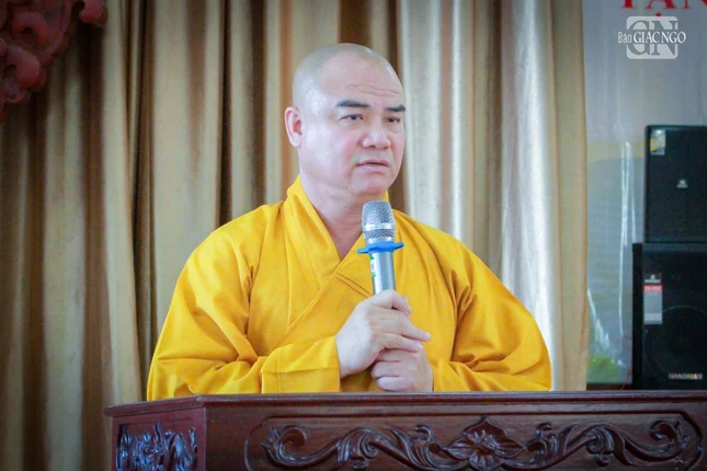 Thượng tọa Thích Tĩnh Triệt phát biểu khai mạc