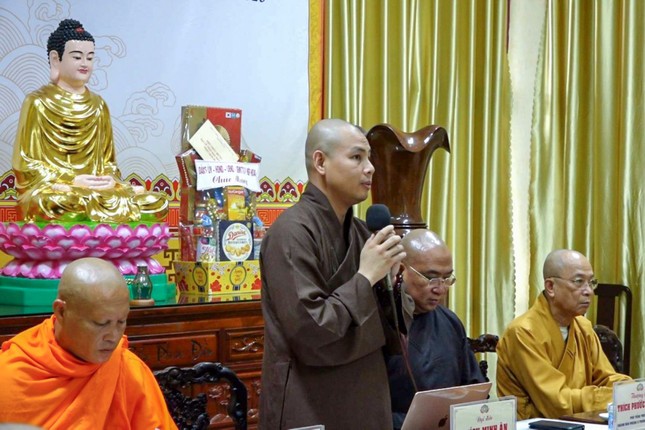 Đại đức Thích Minh Ân công bố quyết định công cử nhân sự Ban Trị sự GHPGVN tỉnh Đồng Nai