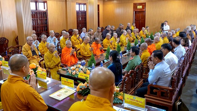 Niệm Phật cầu gia hộ