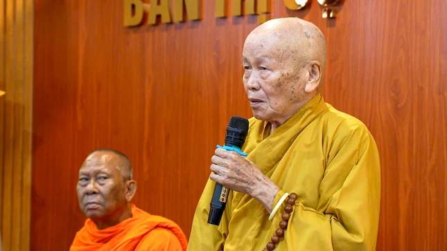 Trưởng lão Hòa thượng Thích Như Tước ban đạo từ Trưởng lão Hòa thượng Thích Như Tước ban đạo từ