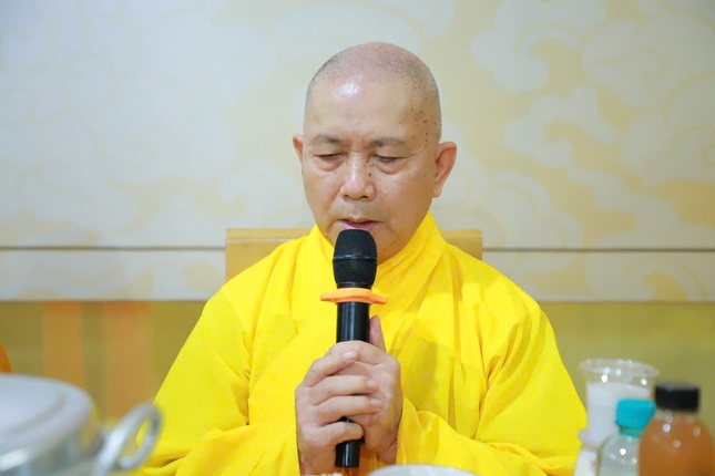 Hòa thượng Thích Hoằng Tri đạo từ