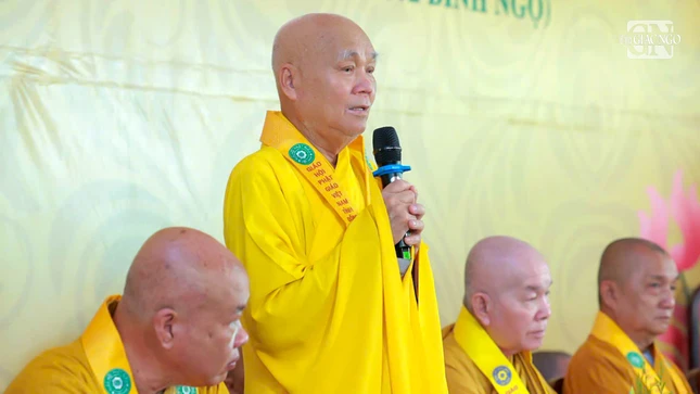 Hòa thượng Thích Phước Tú đạo từ sách tấn Tăng Ni sinh