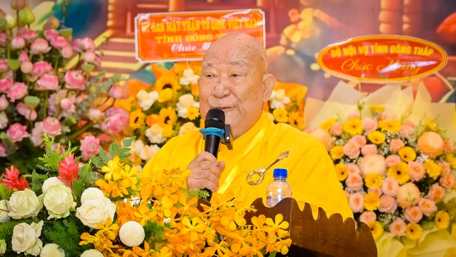 Trưởng lão Hòa thượng Thích Nhật Quang tuyên đọc Thông điệp Phật đản Phật lịch 2570 của Đức Pháp chủ