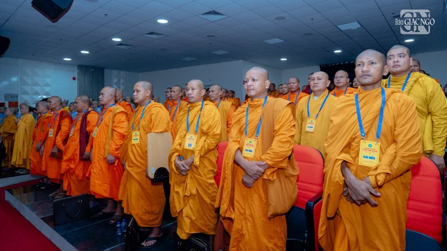 Chư Tăng Phật giáo Nam tông Khmer