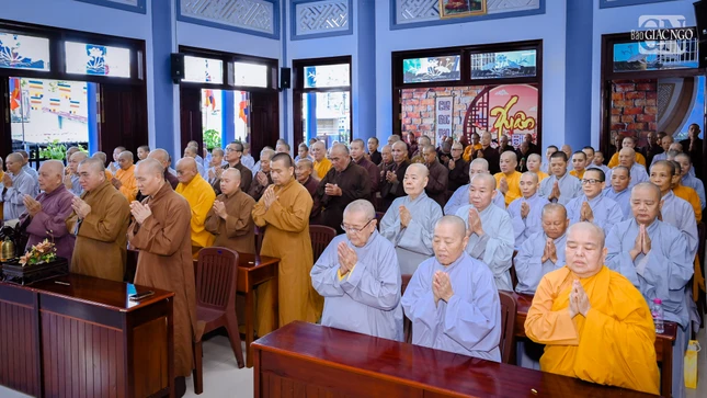 Niệm Phật cầu gia bị