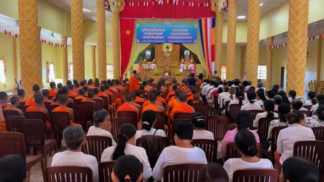 Quang cảnh buổi lễ