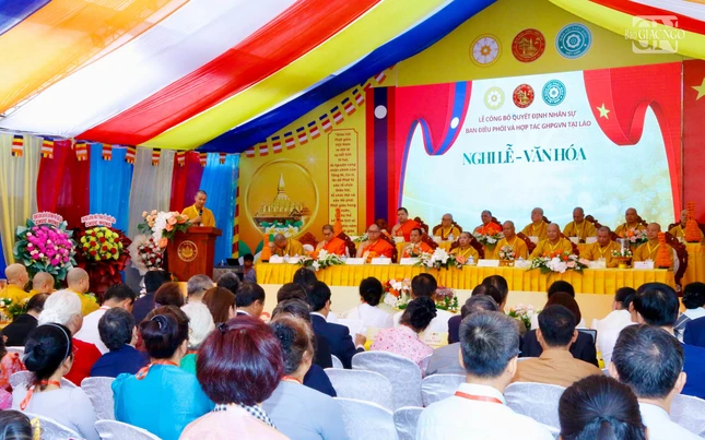 Quang cảnh buổi lễ Quang cảnh buổi lễ