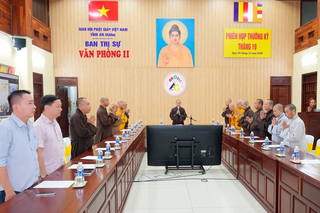 Điểm cầu Văn phòng chùa Quảng Đức (P.Long Xuyên)