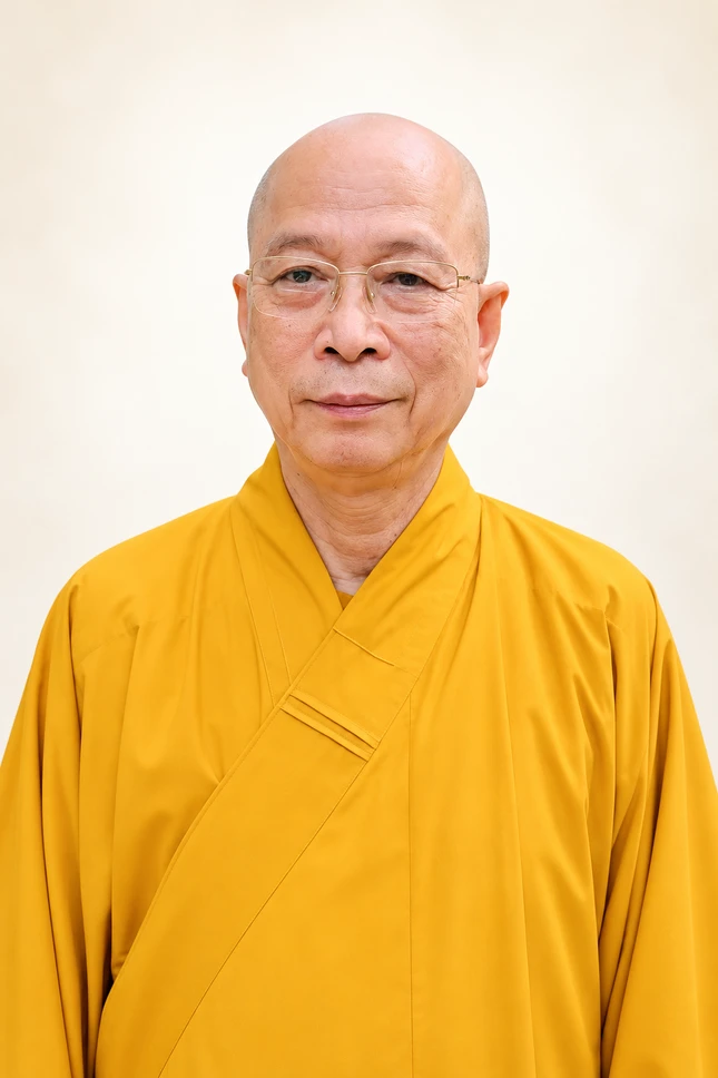 Thượng tọa Thích Huệ Khai, Ủy viên Thường trực Hội đồng Trị sự, Trưởng ban Trị sự kiêm Trưởng ban Tăng sự GHPGVN TP.Đồng Nai