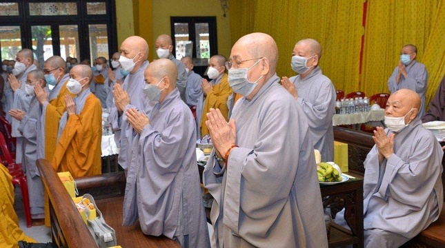 Chư tôn đức Ni tham dự lễ tưởng niệm